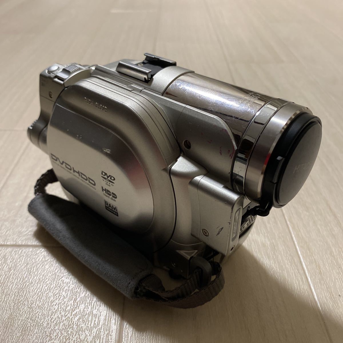 HITACHI ビデオカメラ DZ-HS403 HITACHI DZ-HS403 日立 DVD HDD ビデオカメラ V92