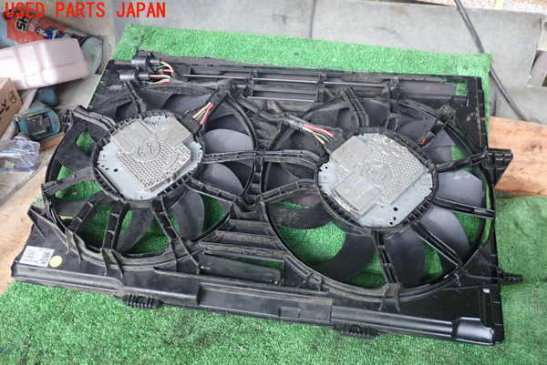 1UPJ-78466836]アウディ・S5 カブリオレ(8FCGWF)電動ファン1 中古 アウディ S5 CGWC グー 型式:ABA-8FCGWF｜Ｓ５カブリオレ(アウディ)の総合情報 アウディA5に「カブリオレ」が登場