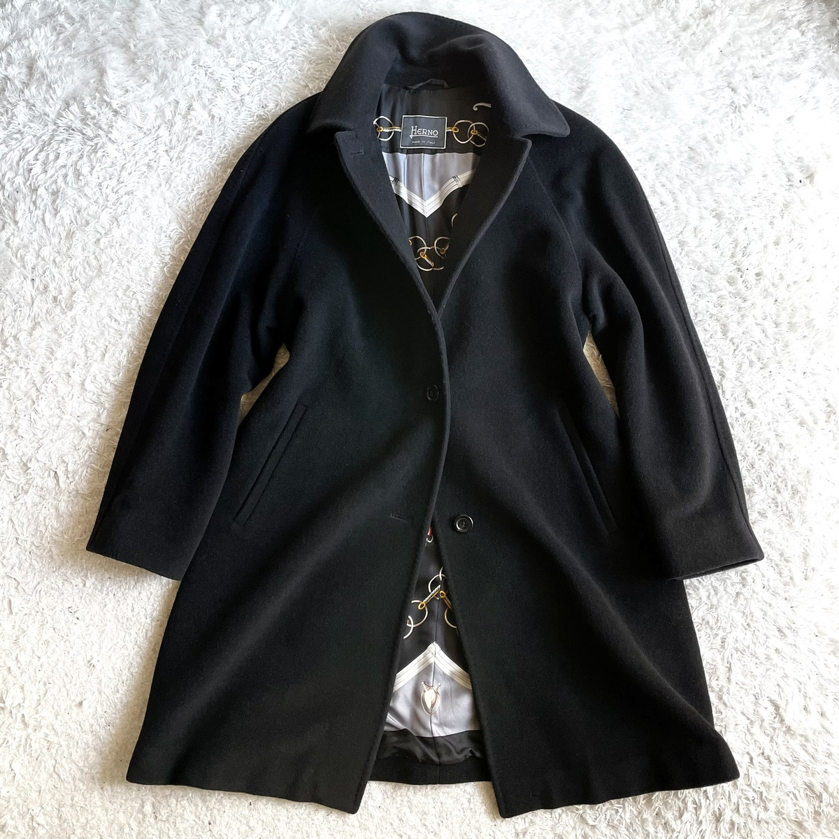 カシミヤ HERNO ヘルノ スカーフ柄 シルク100％ 程よいトロ感