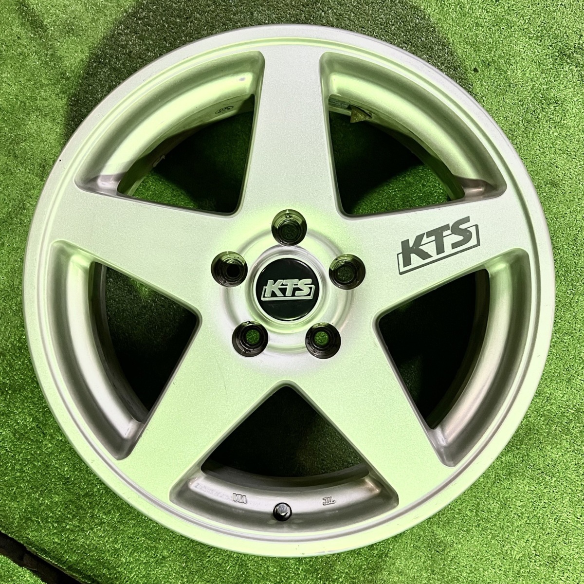 ☆王道の5本スポーク♪ KTS 17インチ7J＋38 114.3/5H 4本セット 