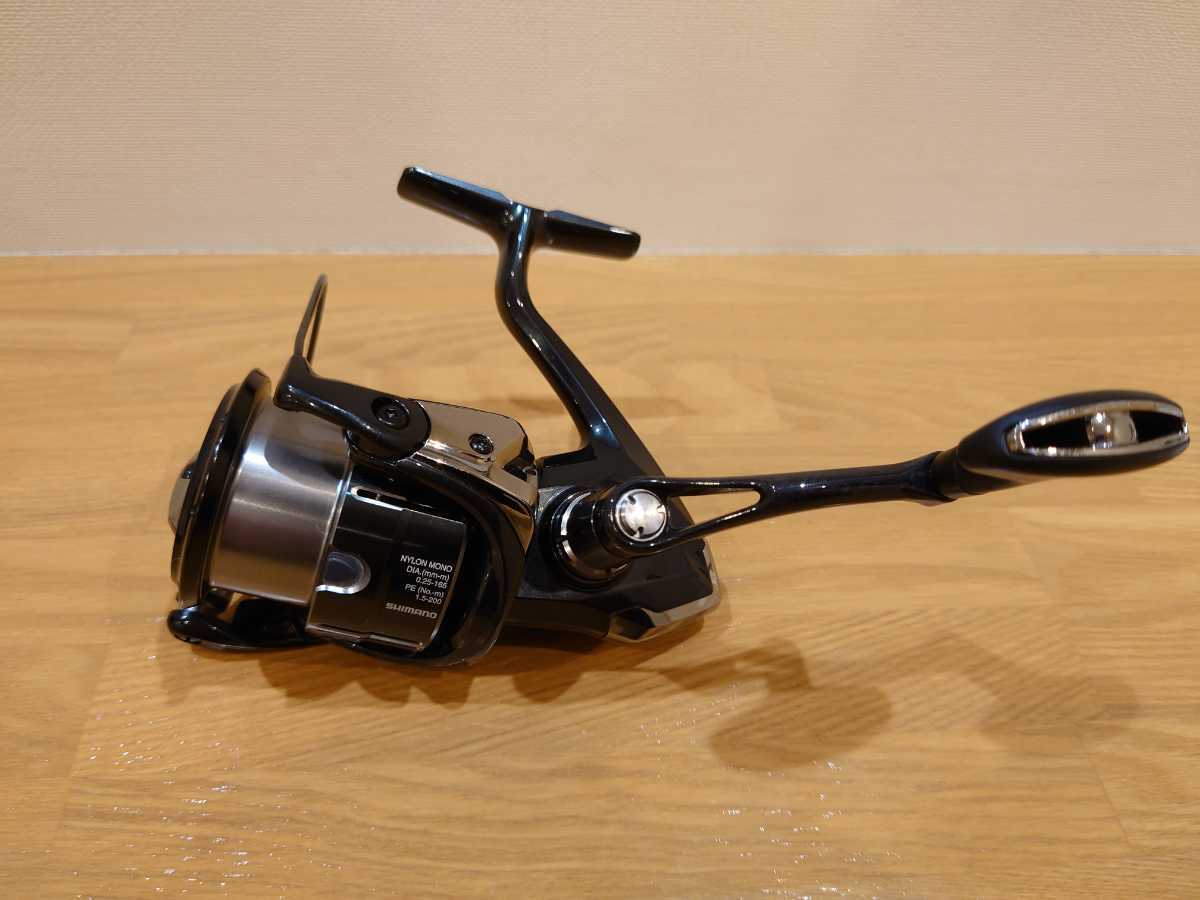 シマノ 19 ヴァンキッシュ 4000mhg Shimano 19 Vanquish 4000mhg シーバス シマノ 売買されたオークション情報 Yahooの商品情報をアーカイブ公開 オークファン Aucfan Com
