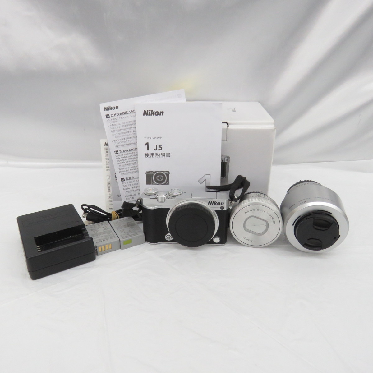 中古品】Nikon ニコン ミラーレス一眼レフカメラ Nikon 1 J5