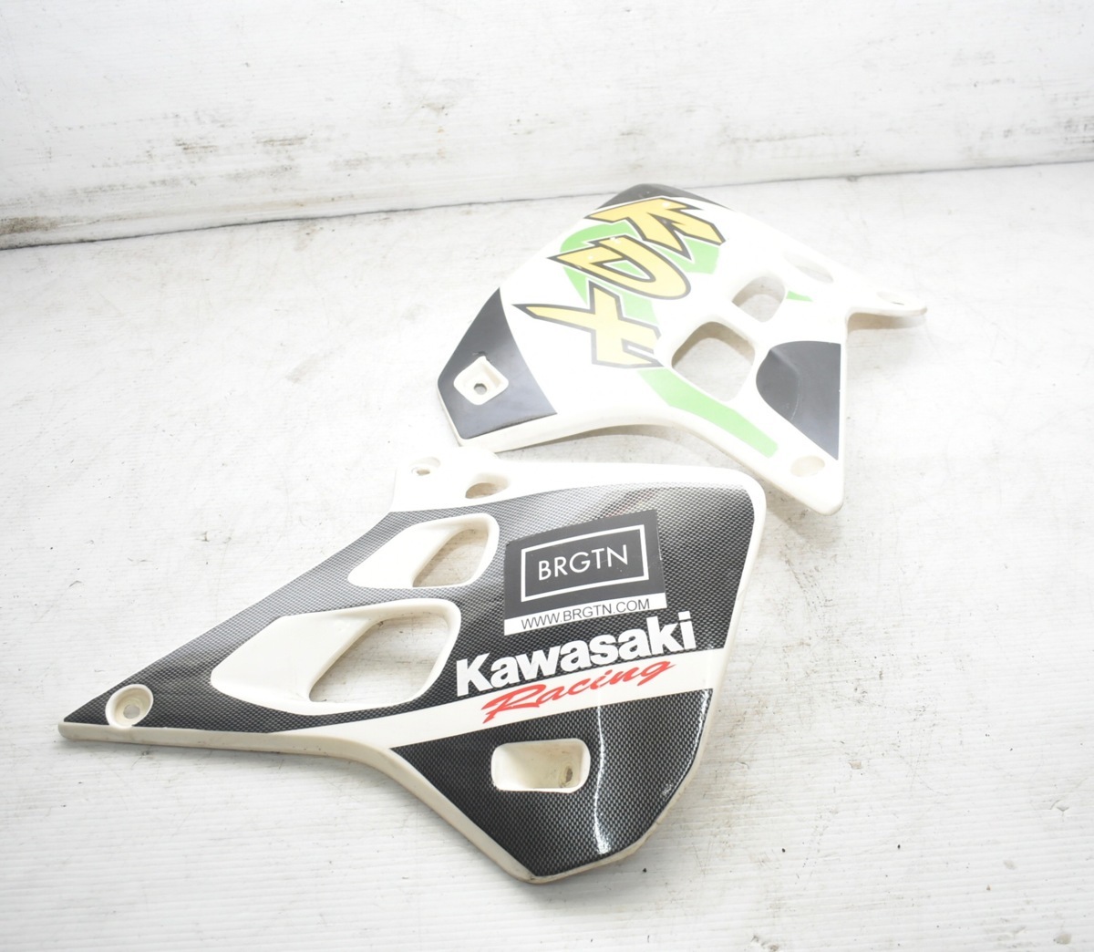⑫ KDX125 シュラウド カウル サイドカバー ⑫ KDX125SRサイドカバー・シュラウドセット（中古） 2026年最新Yahoo