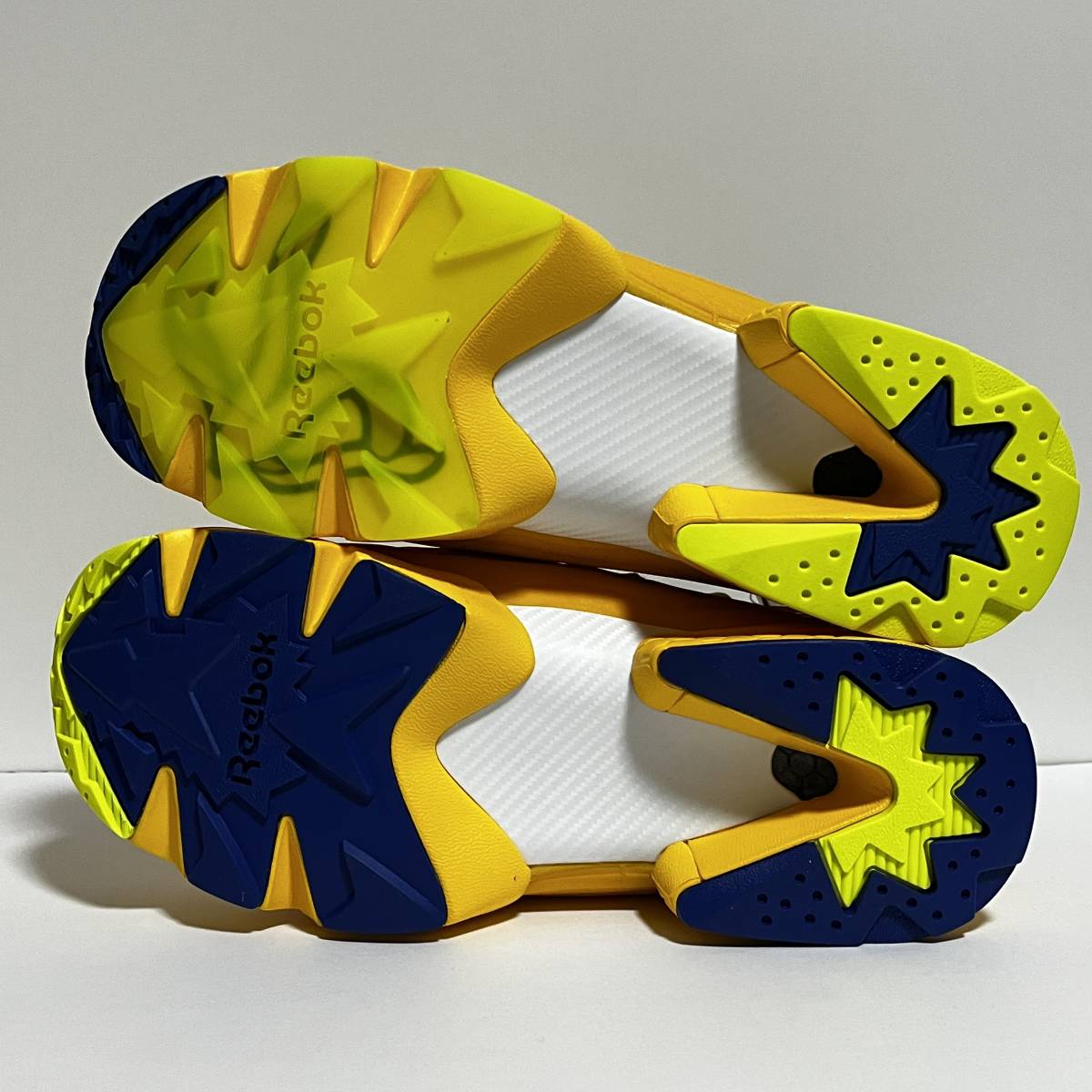 新品未使用 REEBOK X MINIONS INSTAPUMP FURY