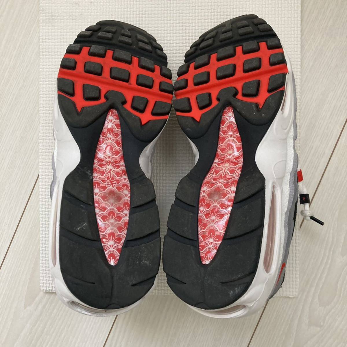 NIKE AIR MAX 95 QS 27.5cm ナイキエアマックス ナイキエアマックス95 0 27.5cm NIKE ★即決有 MIM4691 蓄光