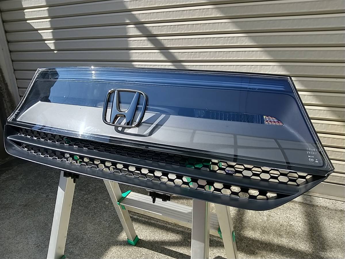 ホンダ S660 JW5 後期 リアパネル リアセンターガーニッシュ 33700-TDJ