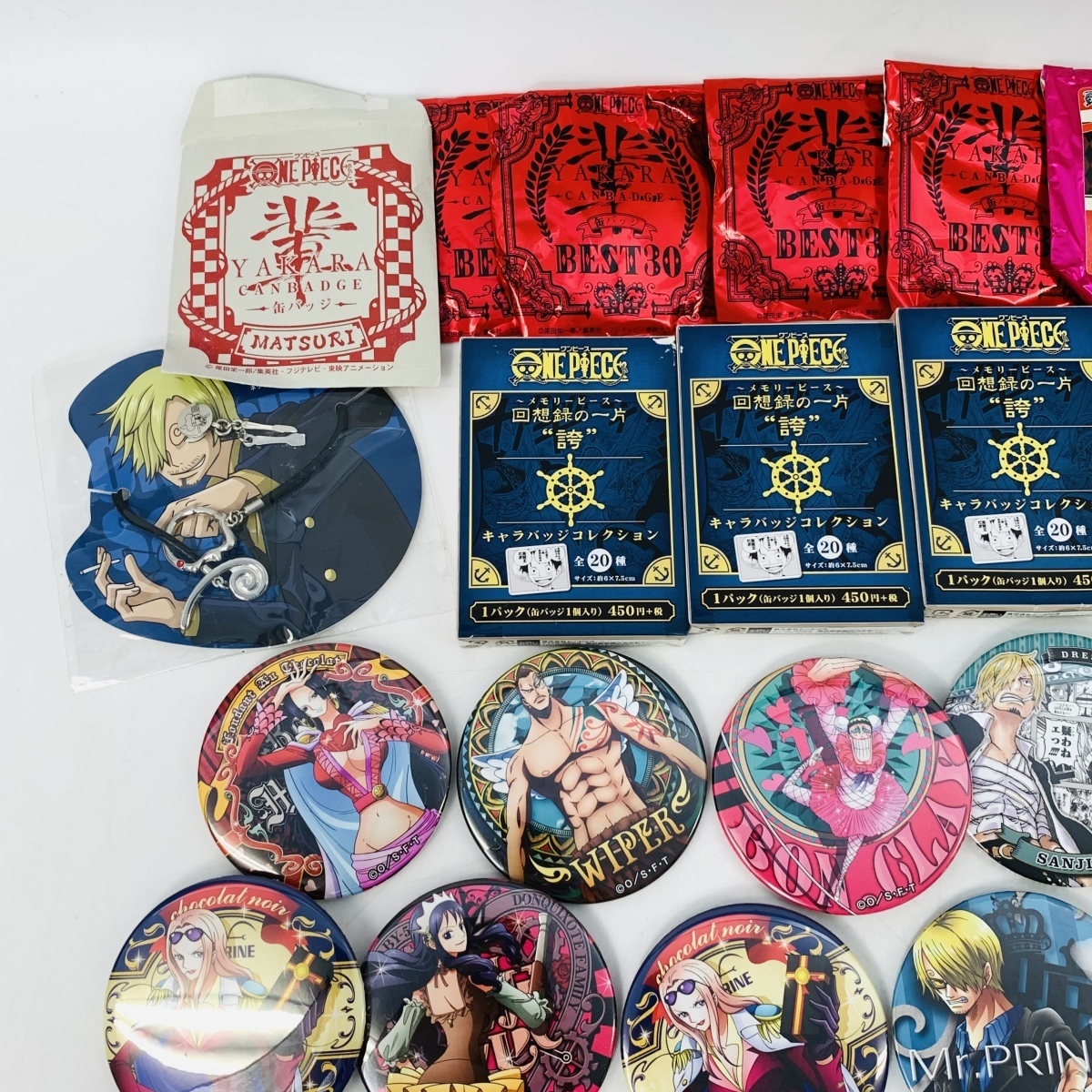 品 ワンピース 缶バッジ ラバーストラップ 鏡 パスケース グッズまとめセット その他 売買されたオークション情報 Yahooの商品情報をアーカイブ公開 オークファン Aucfan Com