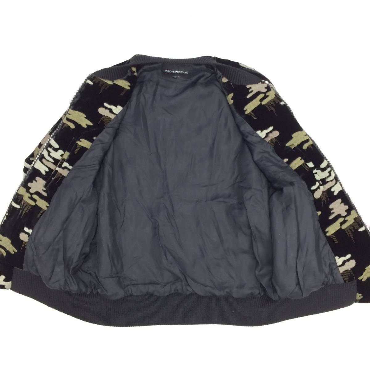 新品・タグ付き【EMPORIO ARMANI/エンポリオ アルマーニ】迷彩/和柄 