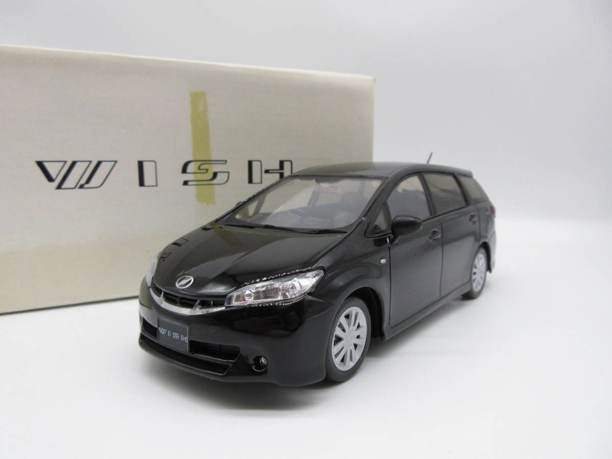 おもちゃ 1/24 非売品 トヨタ ウィッシュ カラーサンプル ミニカー 黒