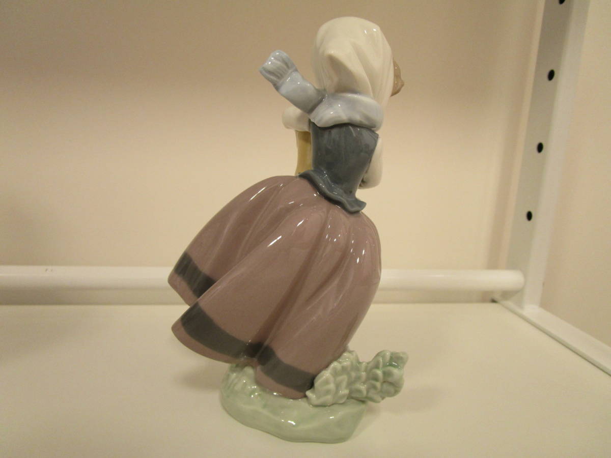□□4963□LLADRO リヤドロ 花鉢を抱えた女の子 インテリア スペイン製