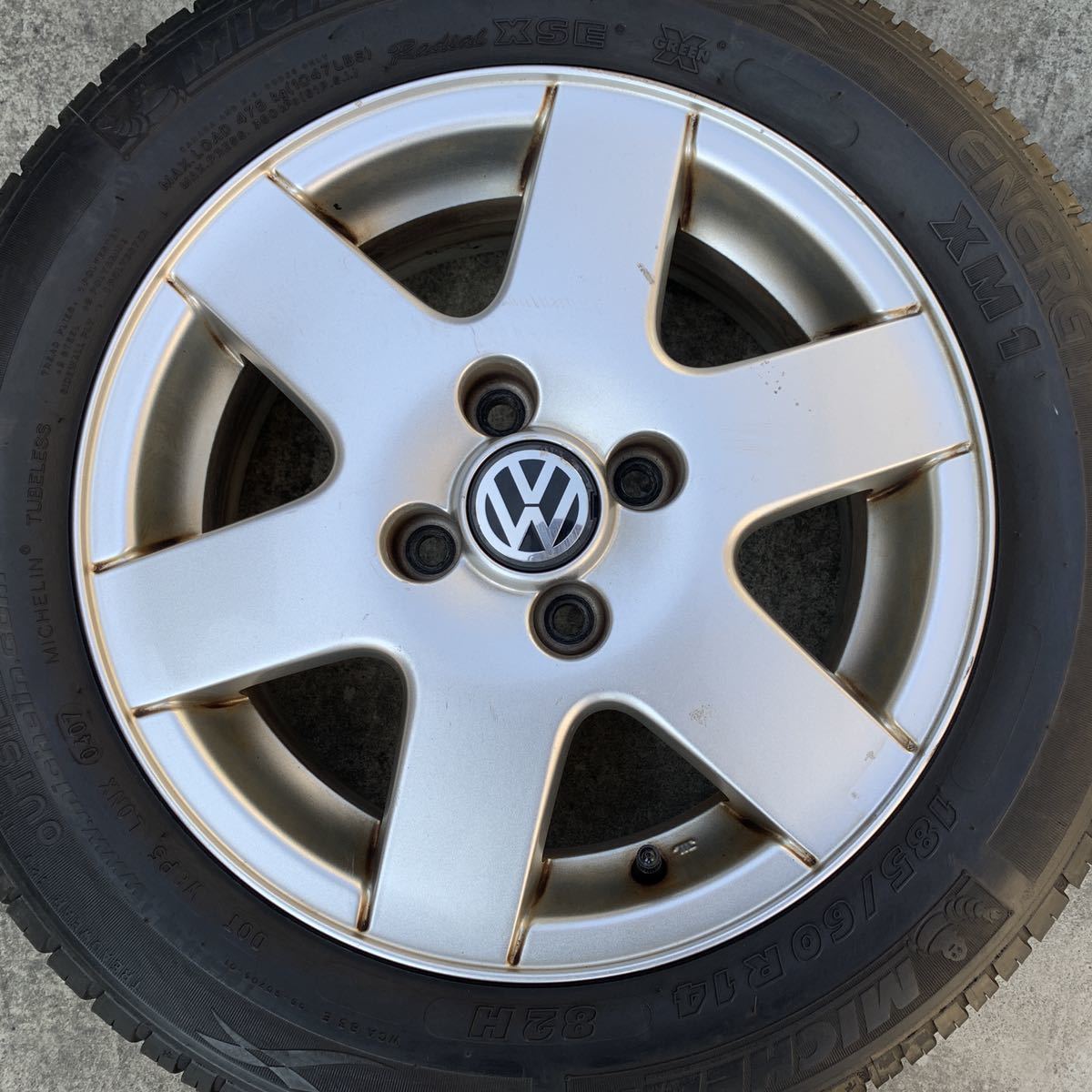 美品 】VW フォルクスワーゲン ホイールタイヤ 4本セット 14  