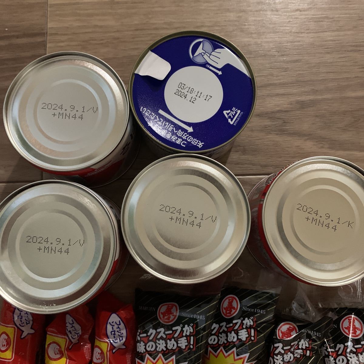 魚肉ソーセージ　サバの水煮　サバの味噌煮　缶詰_4