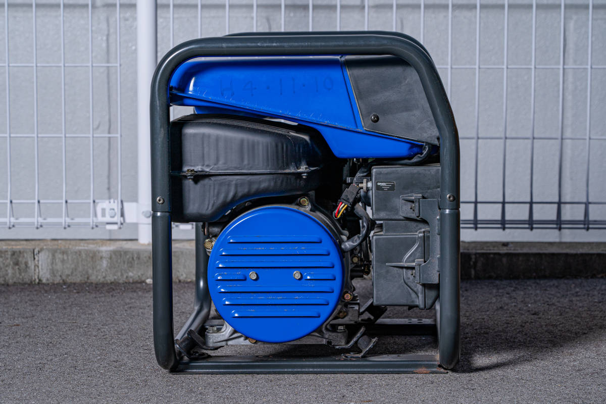 YAMAHA ヤマハ EF1400 ガソリンエンジン 発電機(インバーター発電機 