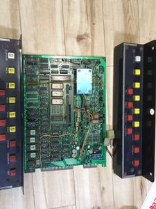 テーブル 筐体のYahoo!オークション(旧ヤフオク!)の相場・価格を見る