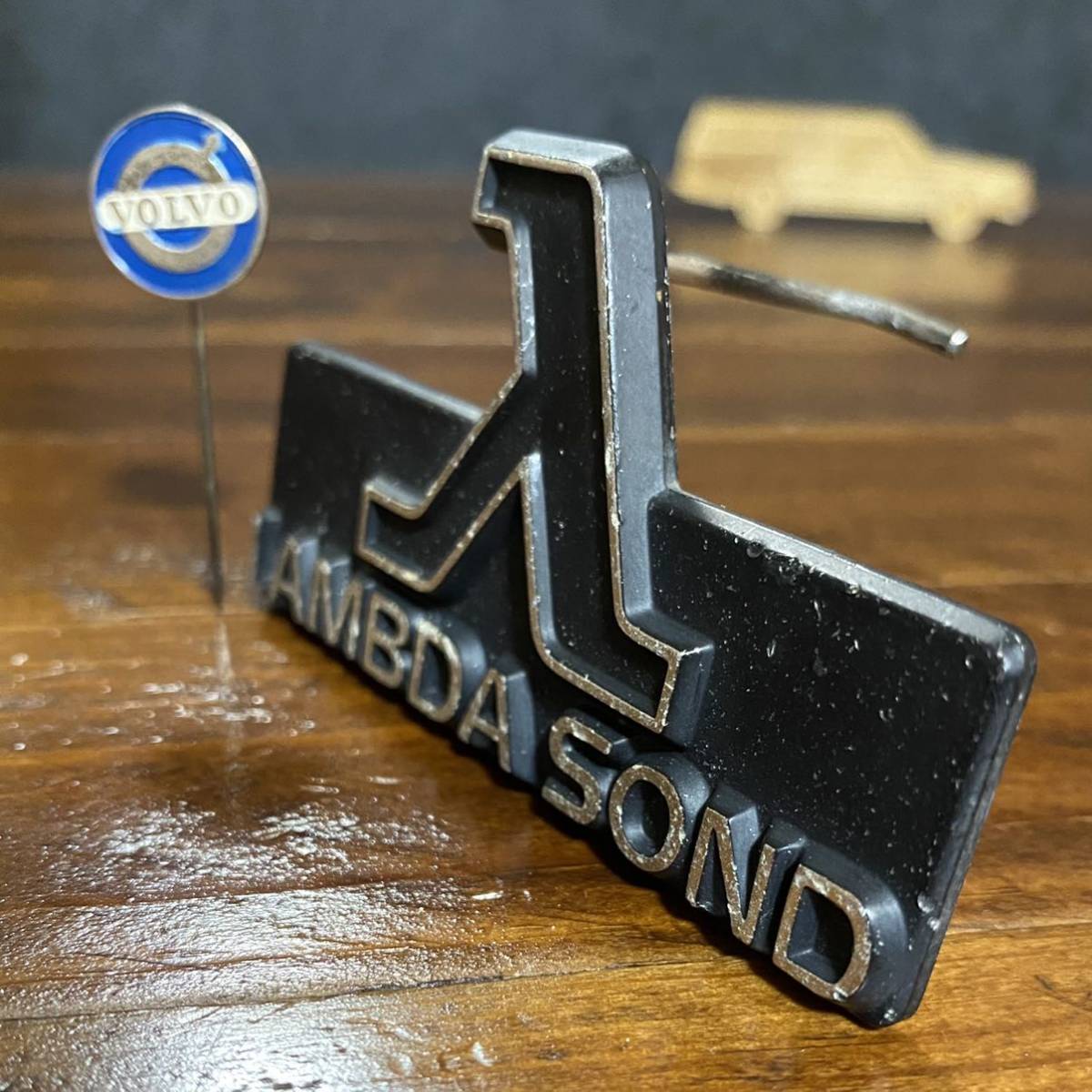 ボルボ240 USED エンブレム LAMBDA SOND ブラック ☆ 送料無料 