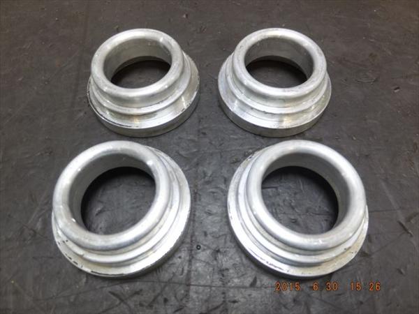 BH5 レガシィWにて使用　リアメンバーカラ―　アルミ