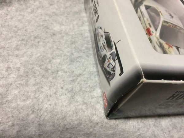 バンダイ 1/43 GT500 塗装済み組立キット 宝山トムス SC430 箱ダメージ 