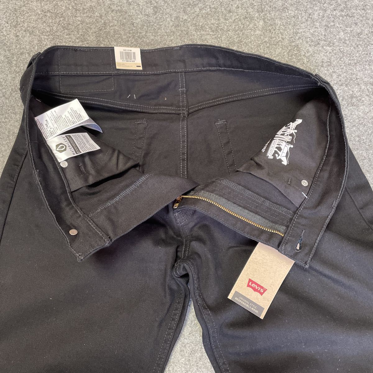 W38 ☆ 新品 リーバイス 511 ブラック スキニーデニム スリム 