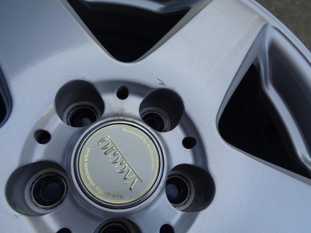 VAGGIO ブリヂストン BRIDGESTONE 16インチ 5H-100PCD +48 社外ホイール 15×6J 4本 フォレスター 6.5J5HPCD100+48 0 NS5 15×6.5J(+48)100&frasl;114.3-5HM ホイールの値段と価格推移は？｜1件の売買データからVAGGIO 6J+