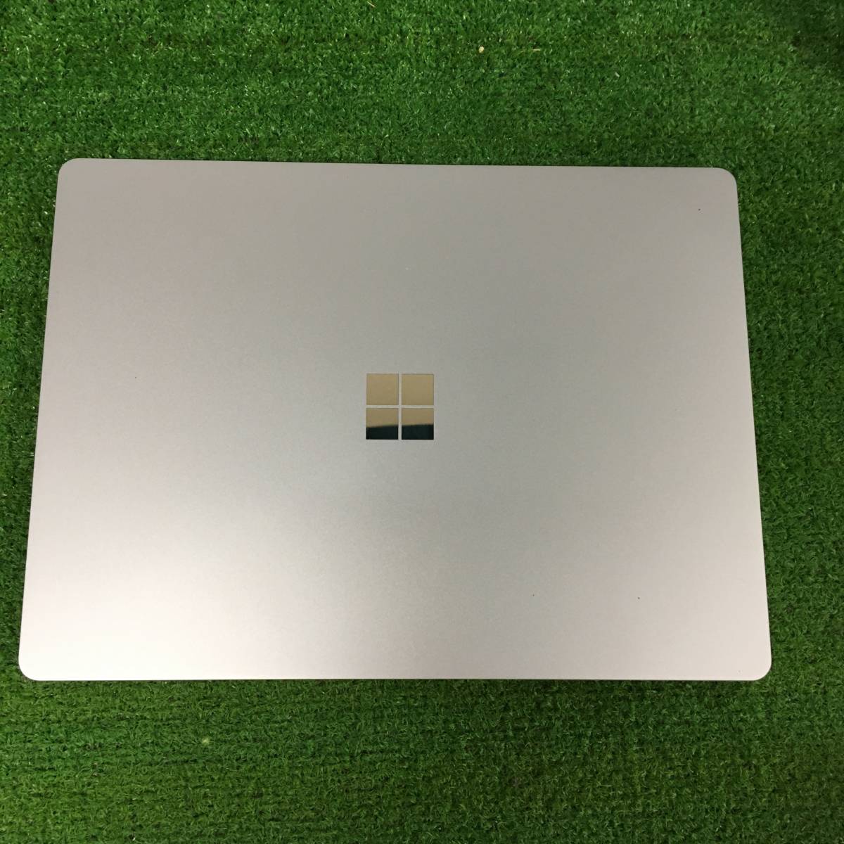 Microsoft Surface Laptop Go 12.4インチ Core-i5 8GB Surface 1943 