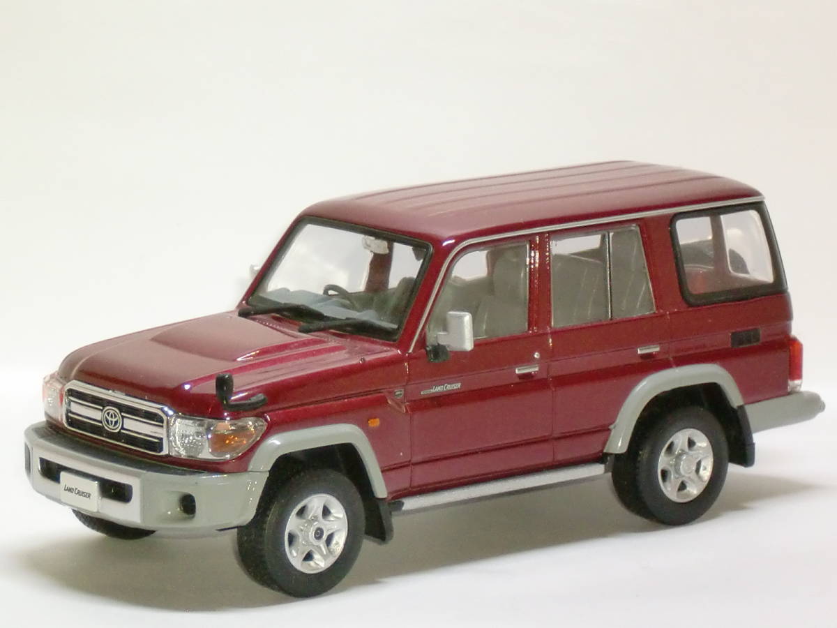 非売品 TOYOTA ディーラー特注 1/30 トヨタ ランドクルーザー 70 