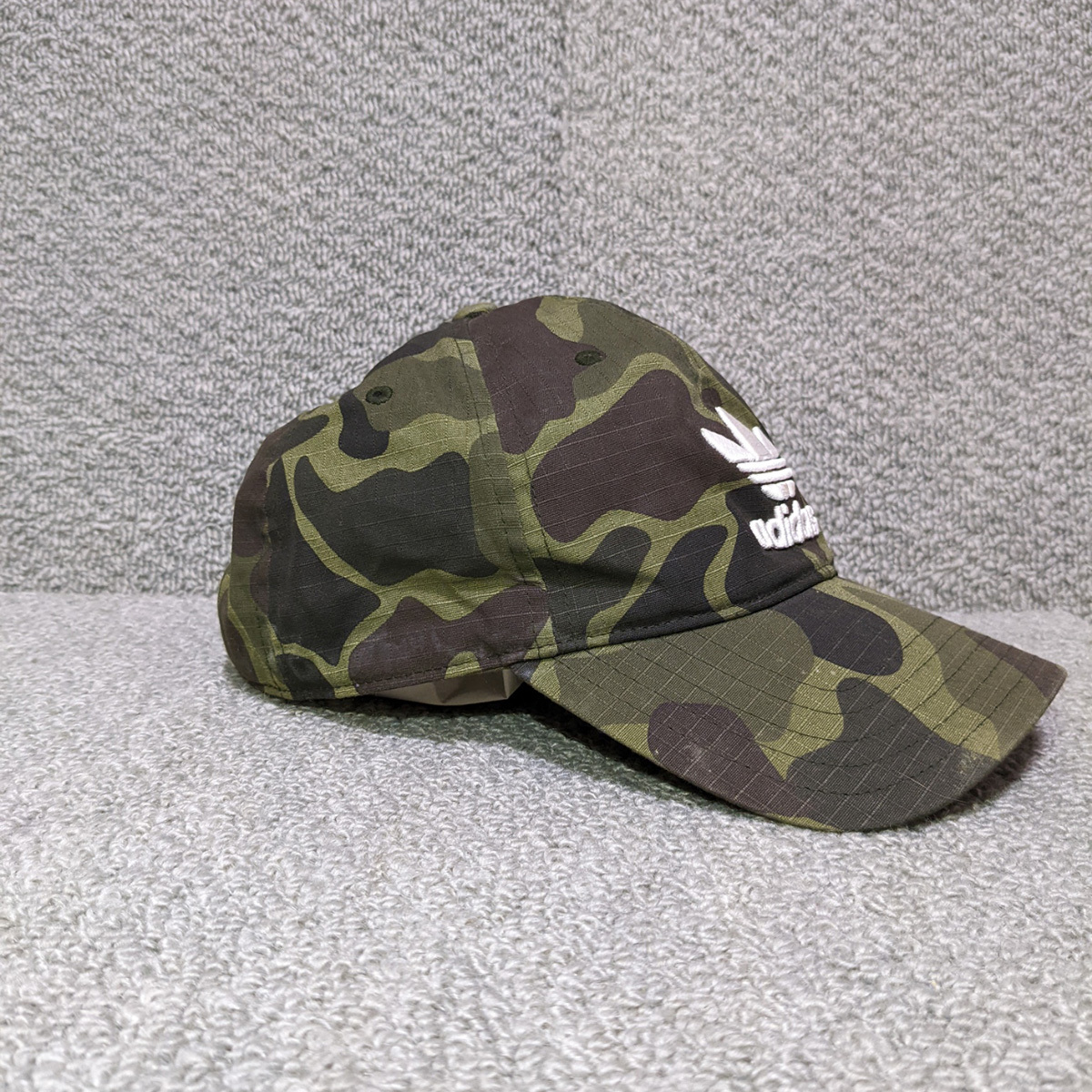 Adidas アディダス キャップ 帽子 メンズ レディース 迷彩 アウトドア 野球帽 売買されたオークション情報 Yahooの商品情報をアーカイブ公開 オークファン Aucfan Com