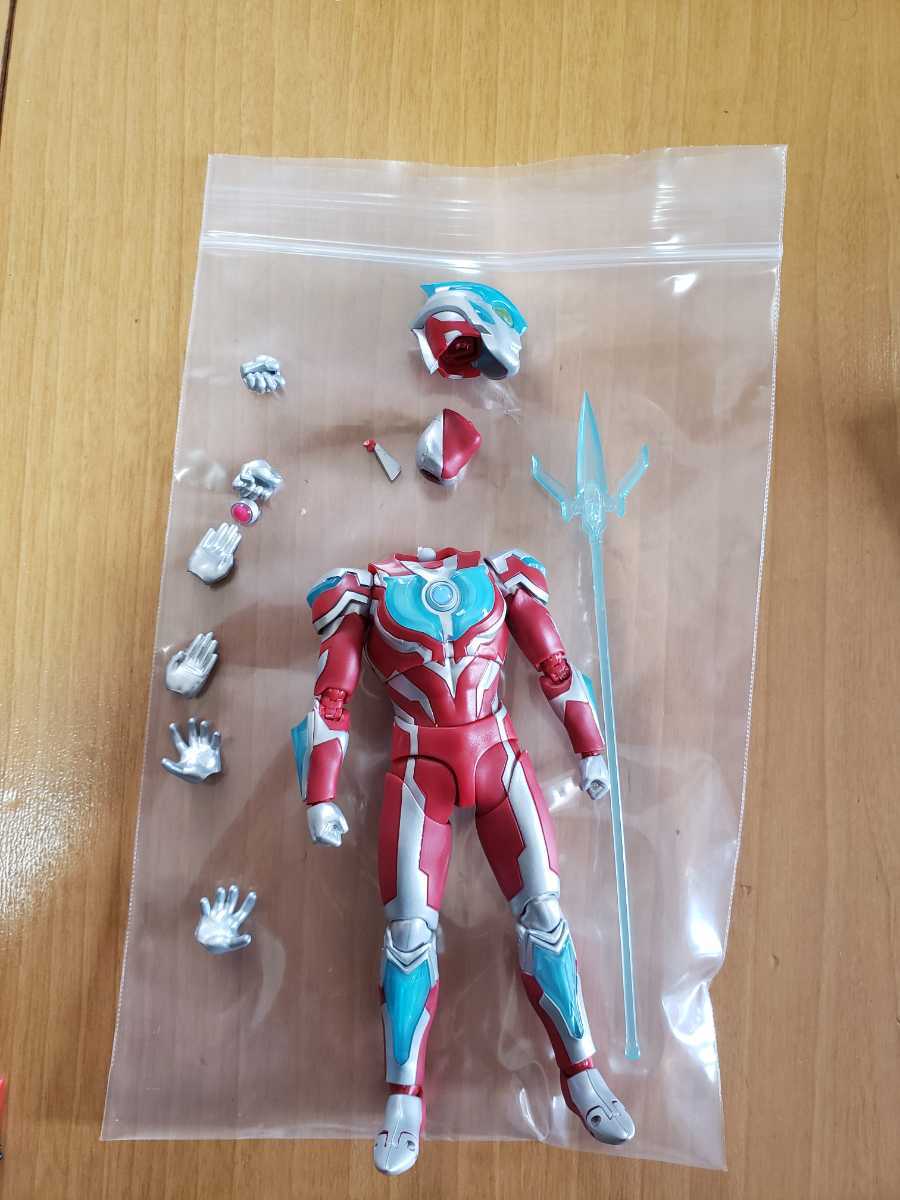ジャンク 武器、手、カラータイマーあり s.h.figuarts ウルトラマン 