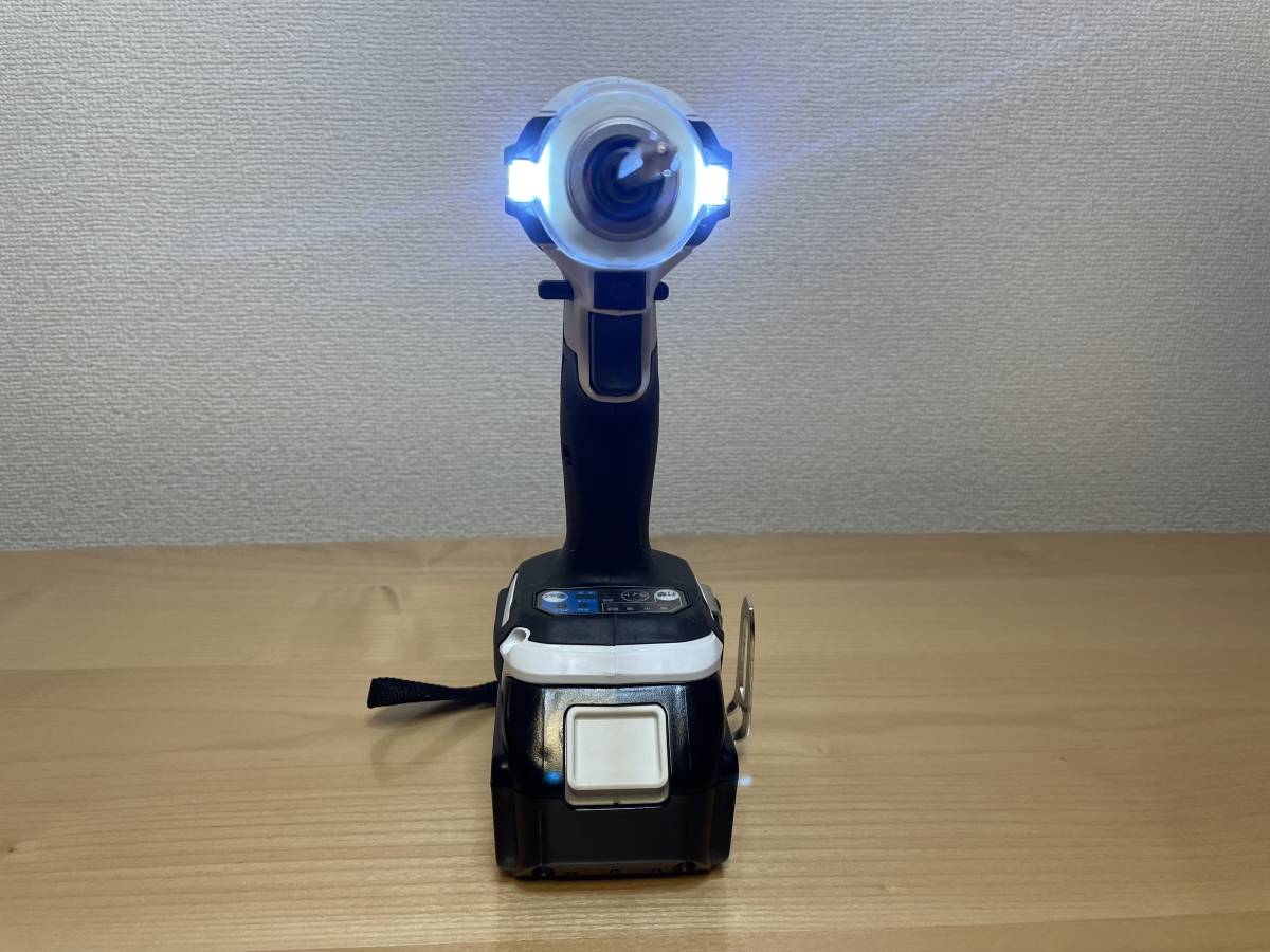 【中古美品】マキタ TD171D 白 インパクトドライバ 18V 電池2個・充電器・説明書・ハードケースセット_5