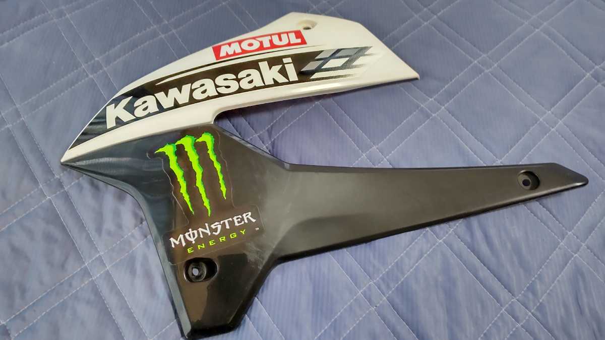 Kawasaki klx250 シュラウド 左右セット　旧車 バイク 外装 シュラウド 左 kawasaki カワサキ 純正 DトラッカーX