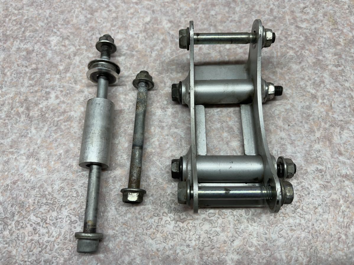 大得価，SALE ホンダ NSF100 使用 純正 エンジンハンガー HR01 エイプ100 XR100モタード HRC nsr50 nsr80 nsrmini(ホンダ用)｜売買されたオークション情報、yahooの商品情報をアーカイブ公開 - オークファン ホンダ用