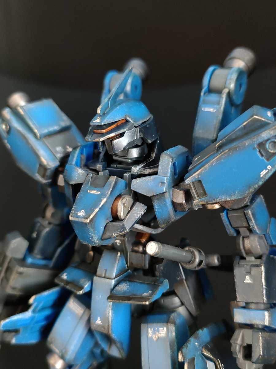 ガンプラ完成品HG シュバルベグレイズ マクギリス機 ウェザリング塗装