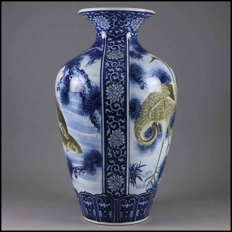 伝統工芸 有田焼【 緒方松右衛門 作】染付 松鶴鷹鯉山水図細密絵付大