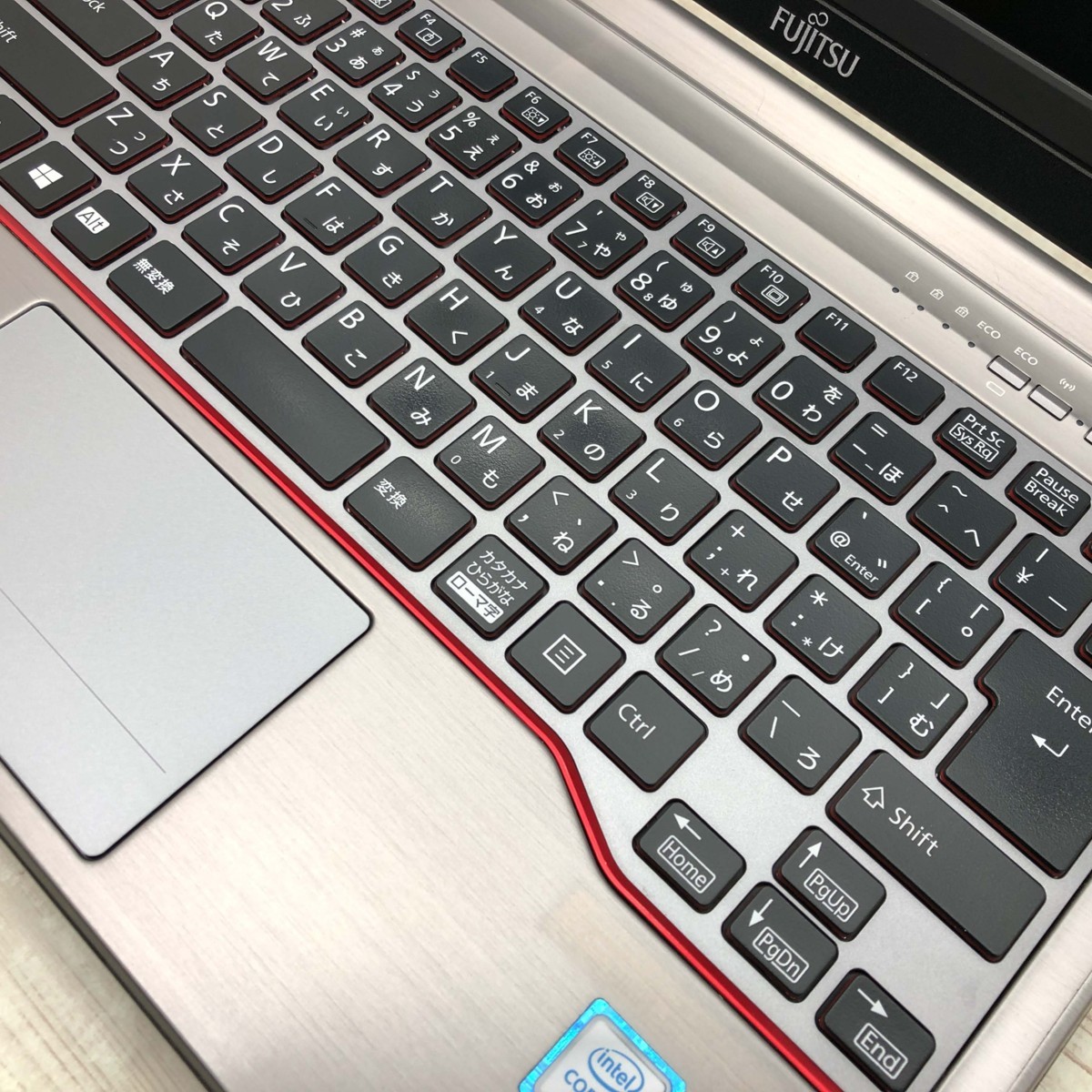Fujitsu LIFEBOOK E736 | Overview, Specs, Details | SHI