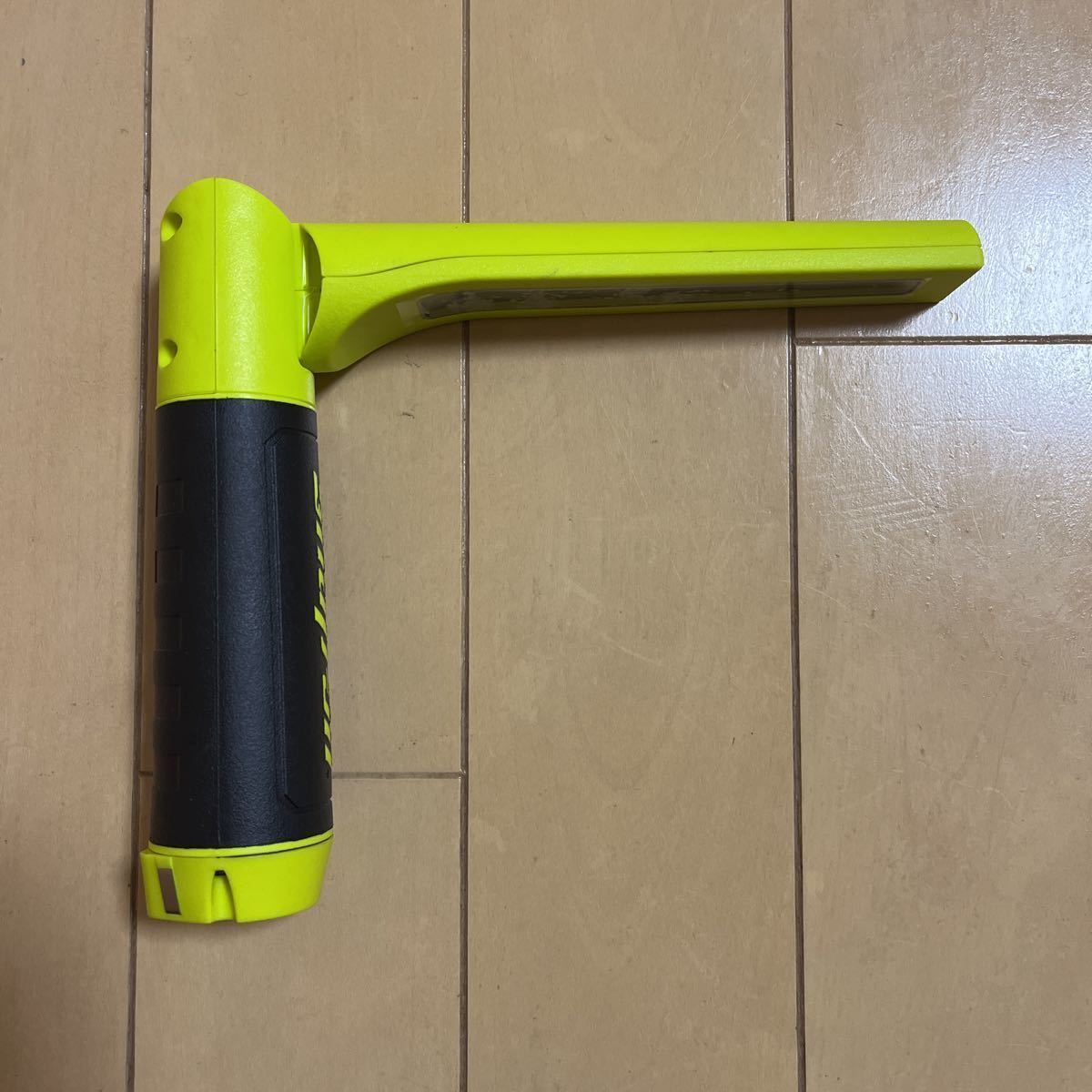 スナップオン 400ルーメン充電式スリムベンダーライトECARC041J 新品未 Tools on Yahoo スナップオン 400ルーメン充電式スリムベンダーライトライトECARC041HVJ 新品未使用品