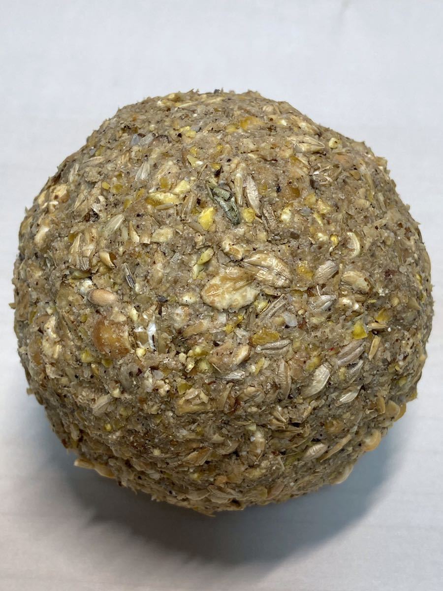 高品質，格安 鯉釣り 餌 BASIC コマセ10kg 大量コーン 大麦 小麦 ペレット 握りやすくよく釣れます 単品OK 練り餌(練り餌)｜売買されたオークション情報、yahooの商品情報をアーカイブ公開 - オークファン 練り餌
