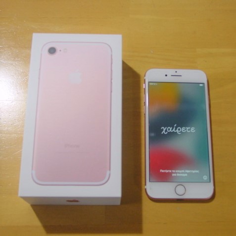 中古】iPhone7 32G ローズゴールド SIMフリー NTTドコモ 元箱あり