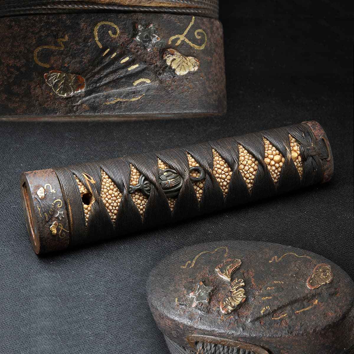 時代物 当時物 目貫 刀装具 在銘あり 立武？ 七福神 大黒天 恵比寿天