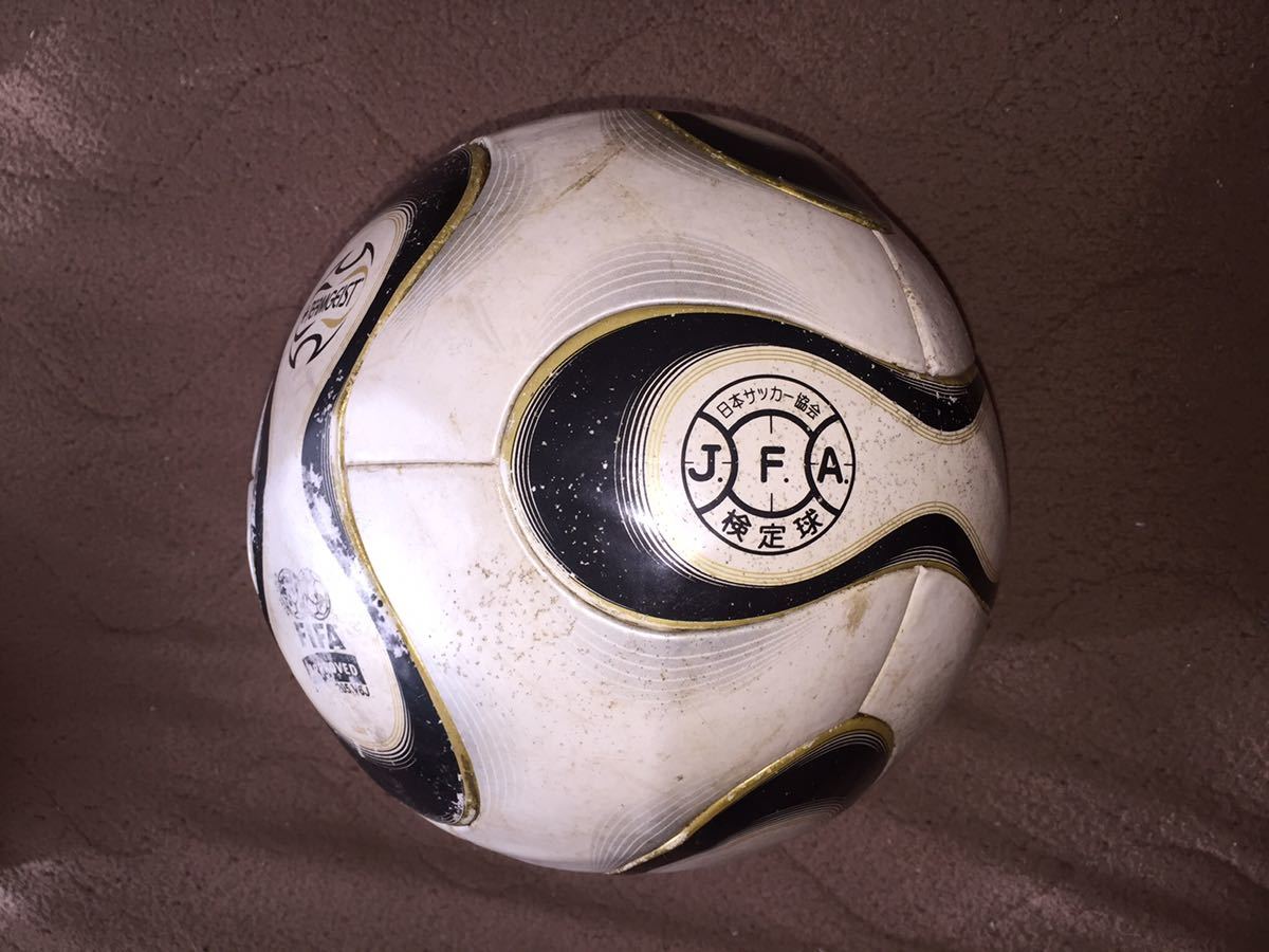 パンク ジャンク品ドイツW杯ボール コパンヤ ジャブラニ チーム  