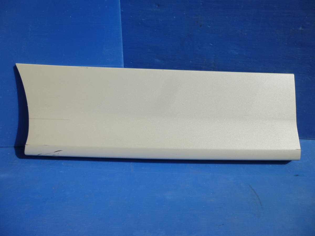 【100%新品，SALE】 ZRR70 トヨタ ヴォクシー 右 スライドドア用 ドアプロテクターモール 070 76905-28120 040412h(サイド)｜売買されたオークション情報、yahooの商品情報をアーカイブ公開 - オークファン トヨタ用