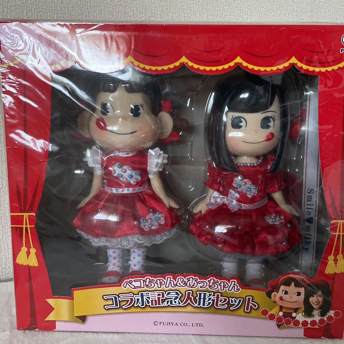 ペコちゃん&あっちゃんコラボ記念人形セット ペコちゃん＆あっちゃん