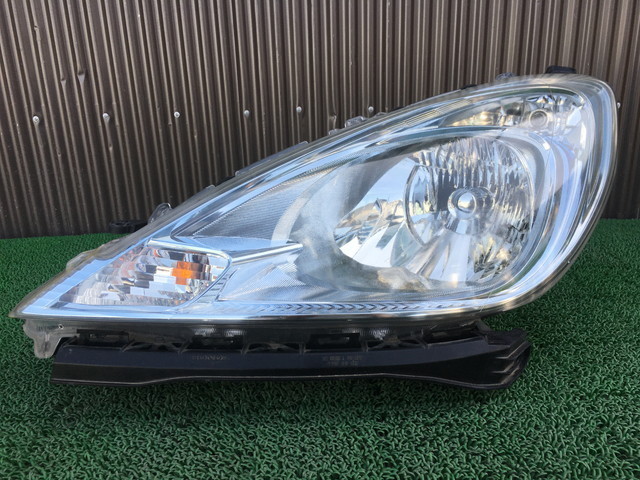 フィット ハイブリッド GP1 ヘッドライト HV LED D2R | P9604 フィット