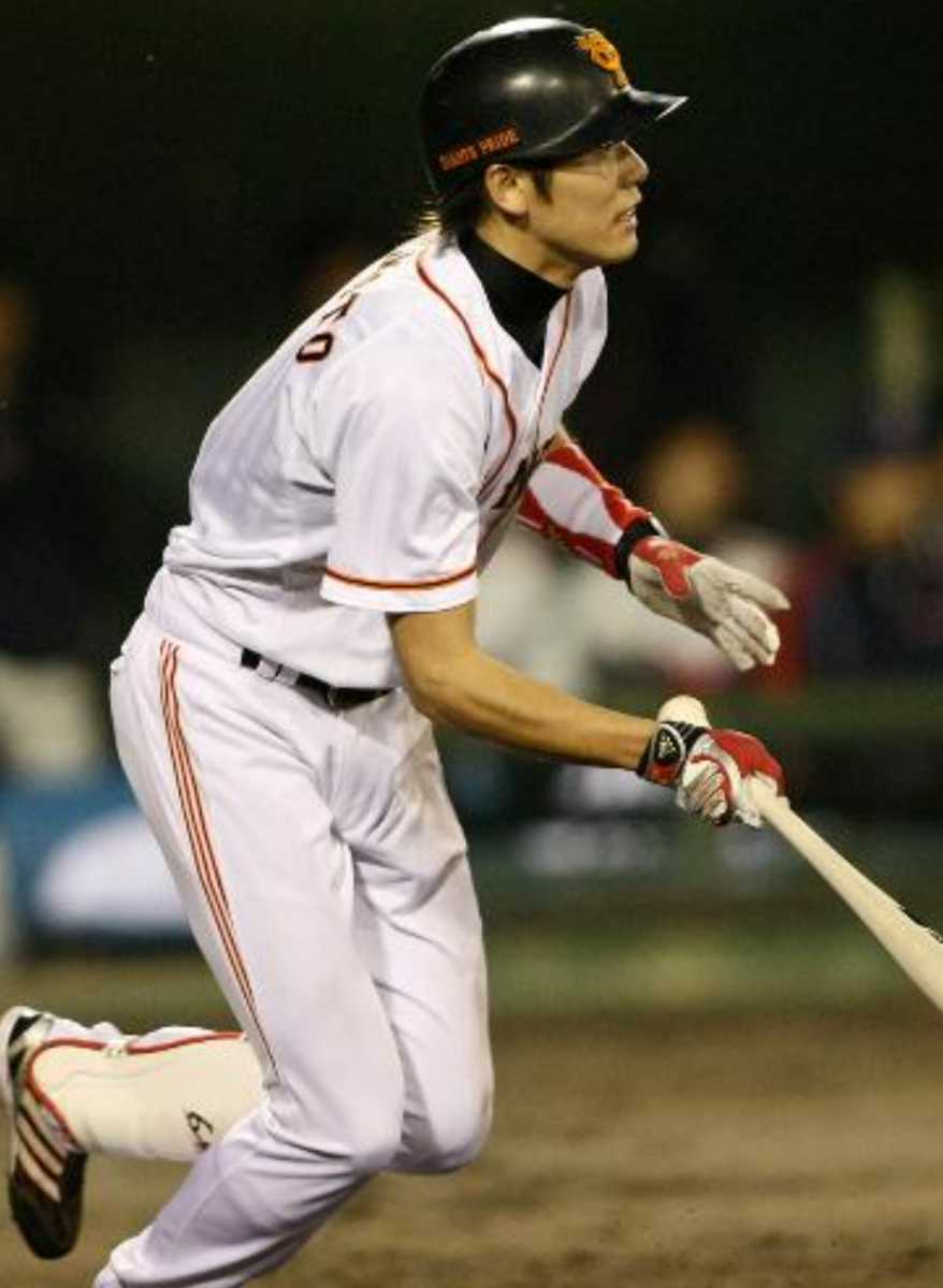 巨人 坂本勇人 直筆サイン入り2009年実使用ユニフォーム ジャイアンツ
