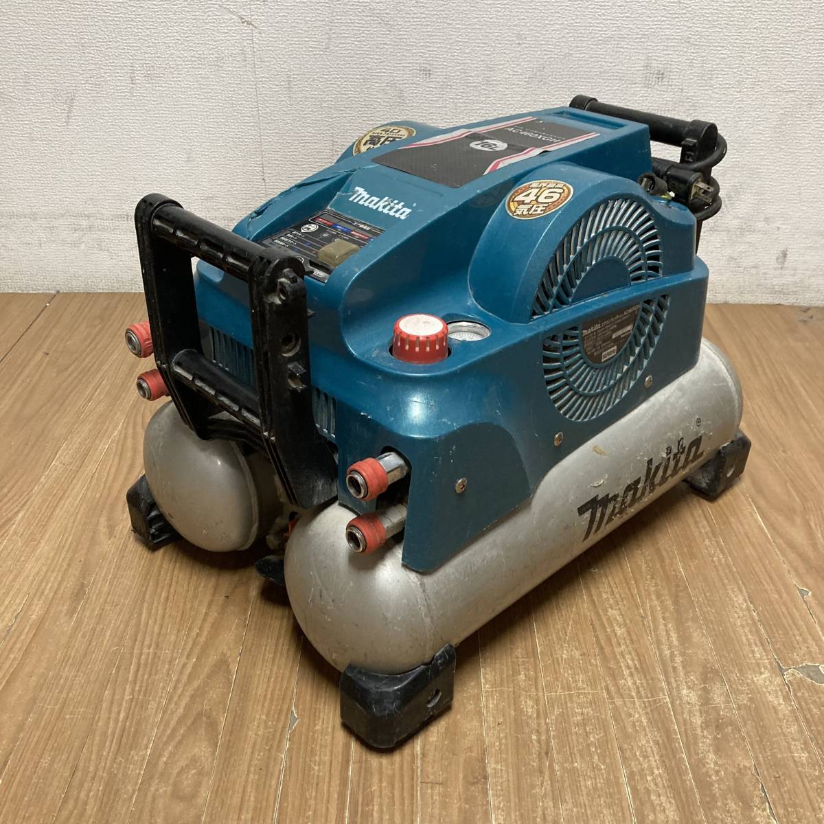 マキタ エアコンプレッサー AC460XGH 16L 高圧専用（4口） ジャンク品 