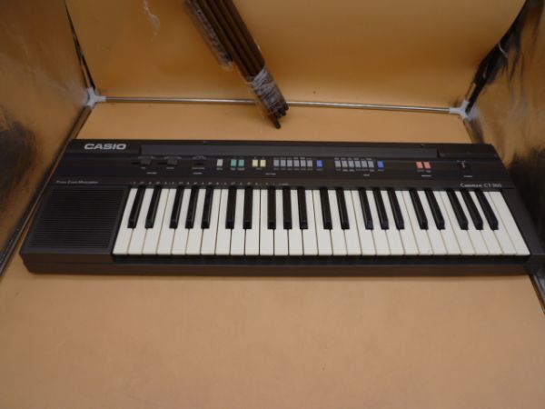 microKORG2_slant_rear