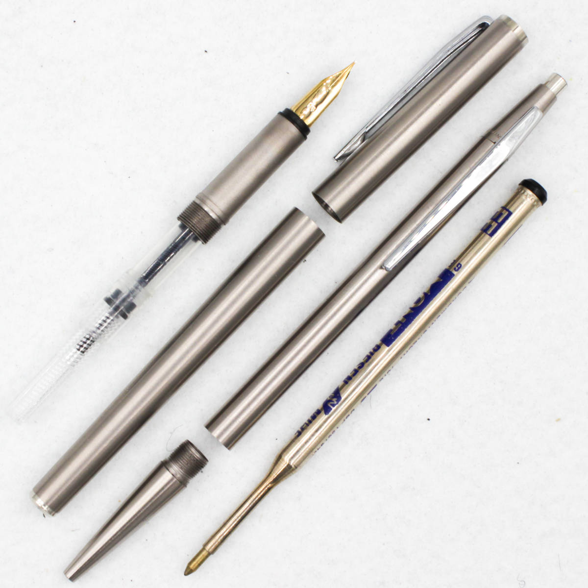 初期型 極美品 モンブラン ノブレスゴールド エボナイト芯 EF