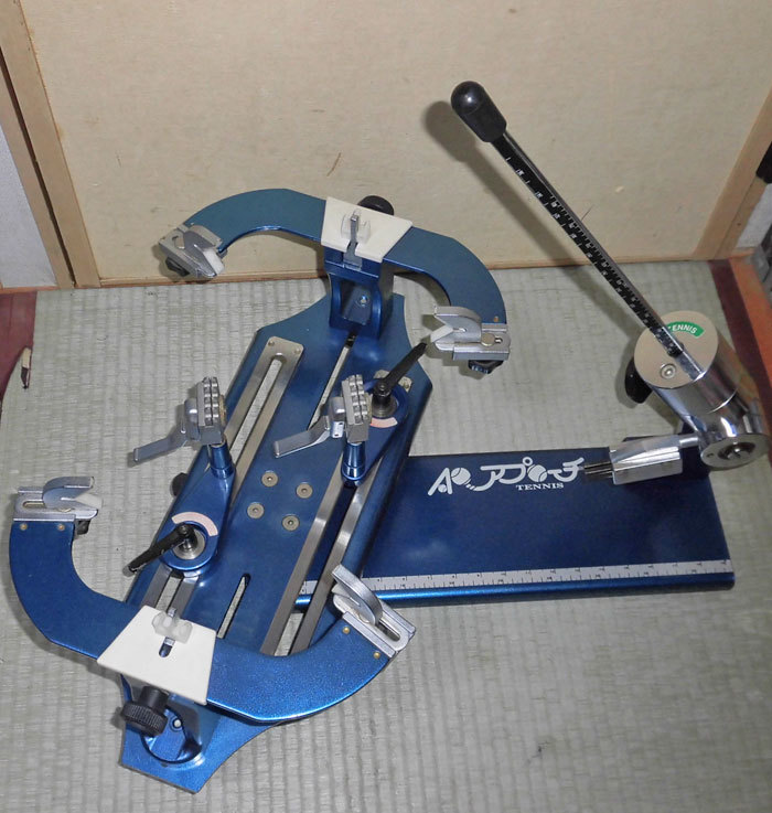 アプローチ/ テニス ガット張り機 ストリングマシン 状態良好？？ 即決 
