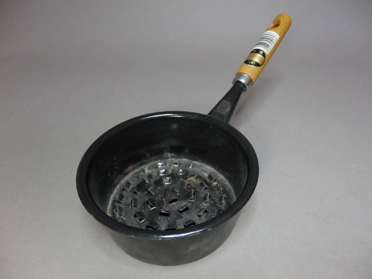 ☆ うぶだし茶道具／ 鎚目入り高級品 台付十能 火起こし付き／