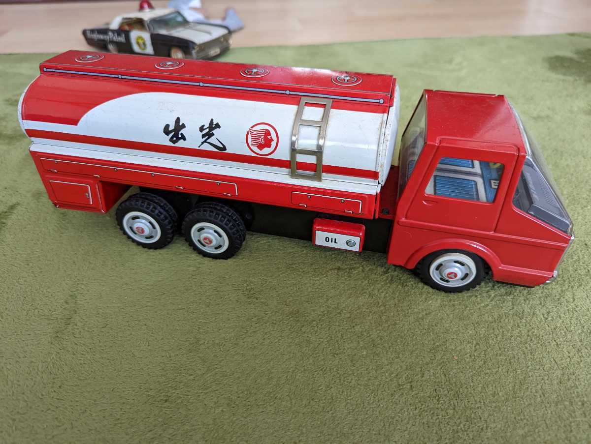 ブリキのおもちゃ 出光のタンクローリー(自動車)｜売買された