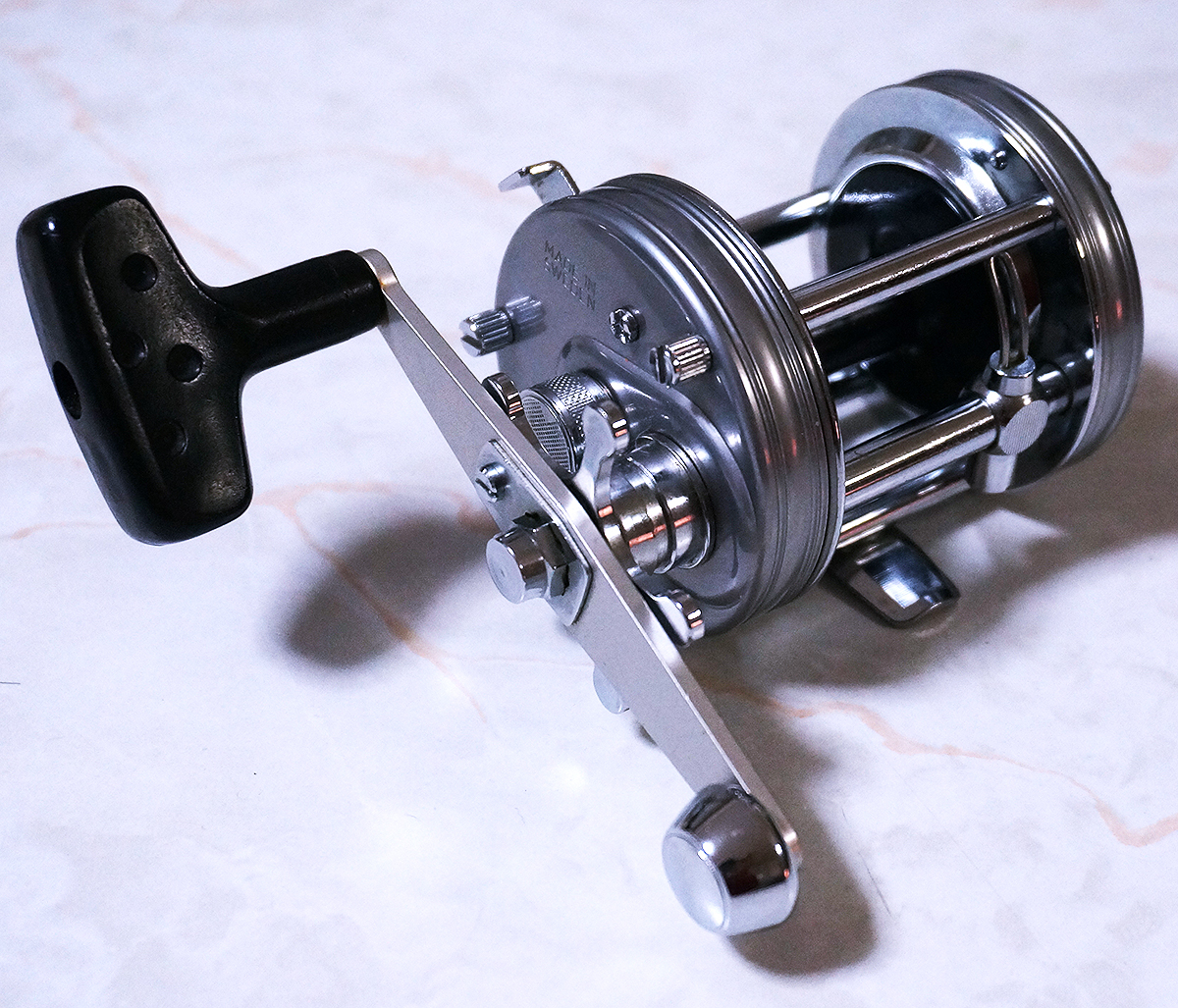 全国 アブガルシア 6500 Csロケット 遠投カゴ釣り ベイト 両軸リール 右巻き 右ハンドル アブガルシア 売買されたオークション情報 Yahooの商品情報をアーカイブ公開 オークファン Aucfan Com