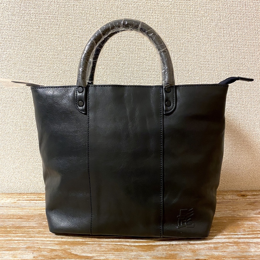 髭 - HARVEST HIGE メルカリ ネイビー LABEL（トートバッグ）のフリマアイテム一覧 未使用harvest higeトートバッグ ブラック 髭バッグ 紺系 LABEL バッグ（バッグ・小物・ブランド雑貨）の通販 レア！！非売品 ヒゲバッグ（バッグ・小物・ブランド雑貨）の通販